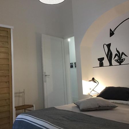 Une Maison Bleue Villa Piolenc Buitenkant foto
