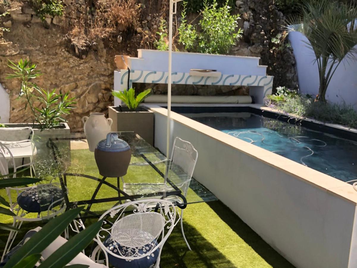 Une Maison Bleue Villa Piolenc Buitenkant foto
