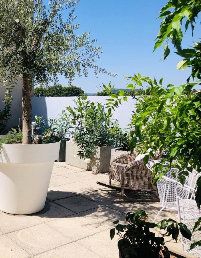 Une Maison Bleue Villa Piolenc Buitenkant foto
